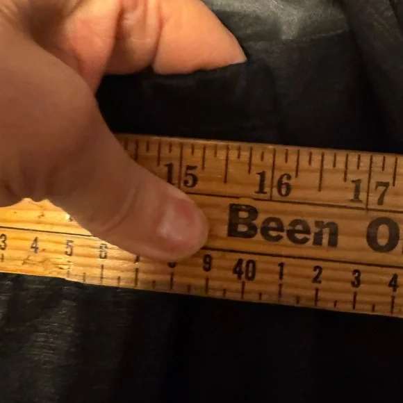 Elegant Black and White Women's Dress Suit - Picture 16 of 16